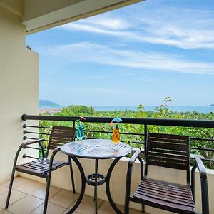 Deluxe Double or Twin Room Ocean View